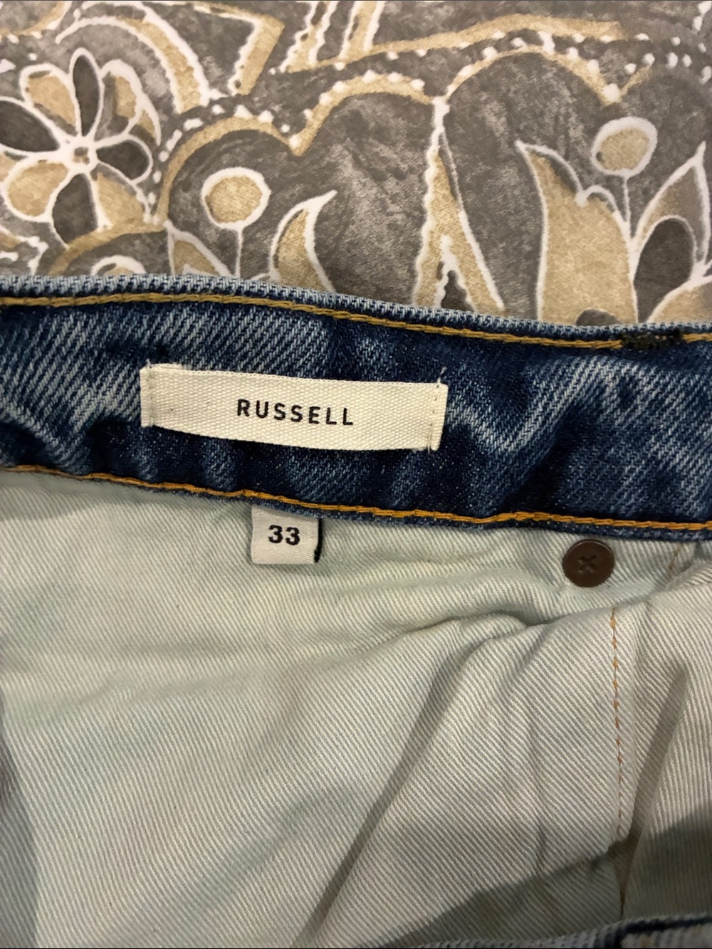 imogene + willie russell jeans in altona wash - Picture 3 of 5